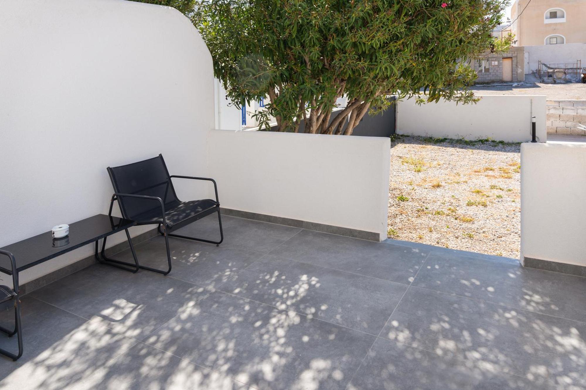 דירות Aegean Blue Santorini Perissa מראה חיצוני תמונה